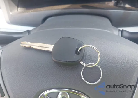 2011 Toyota Camry из США, поврежденный, VIN 4T1BF3EK6BU706691